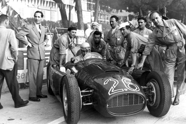 Ascari_1955_Monaco_02_BC.jpg
