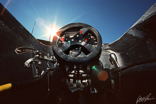 McLaren_1989_Brazil_01_PHC.jpg