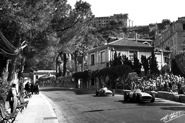 Fangio-Moss_1955_Monaco_01_BC.jpg