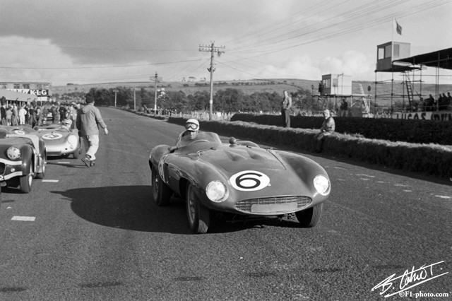 Gendebien_1955_TouristTrophy_01_BC.jpg