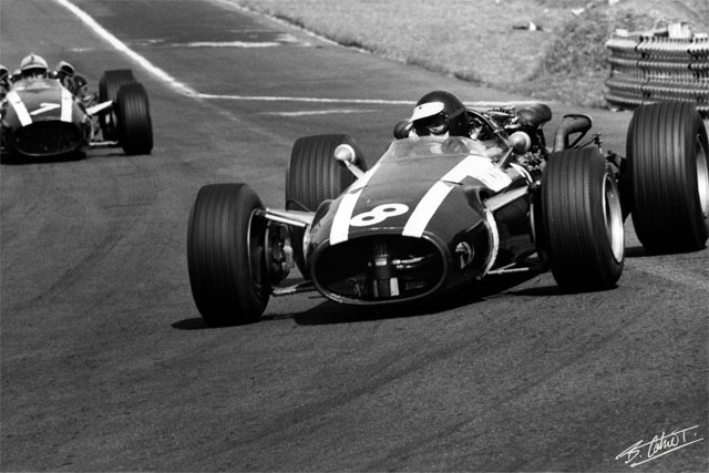 Rindt-Surtees_1966_Mexico_01_BC.jpg