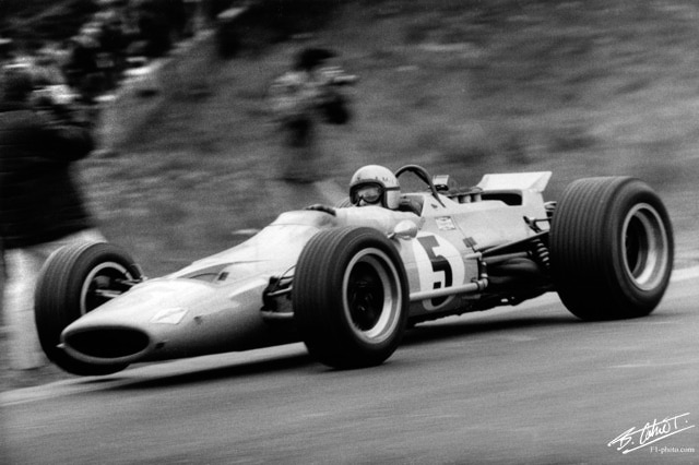 McLaren_1968_Belgium_05_BC.jpg