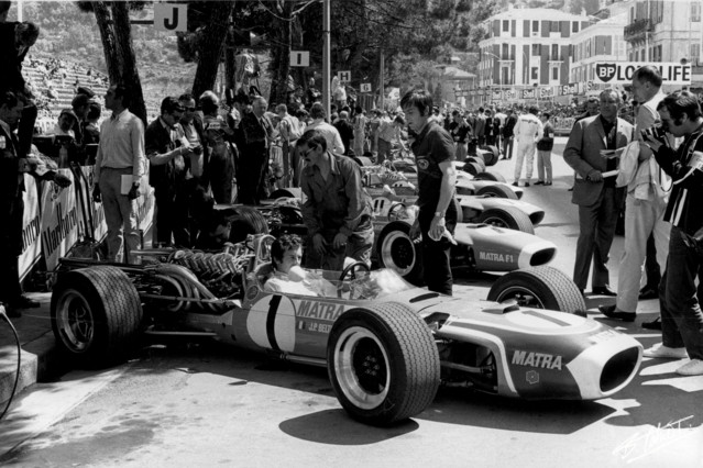 Beltoise_1968_Monaco_01_BC.jpg