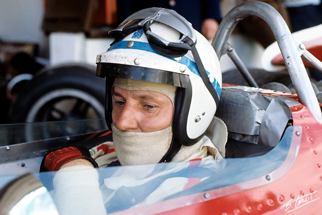 Surtees_1970_Spain_02_BC.jpg