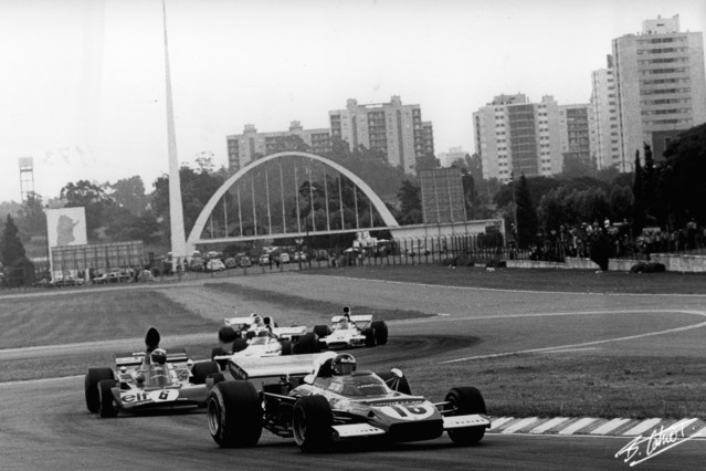 Ickx-Stewart_1973_Argentina_01_BC.jpg