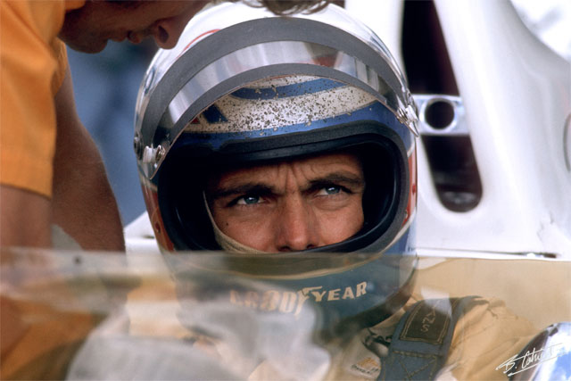 Revson_1973_England_03_BC.jpg