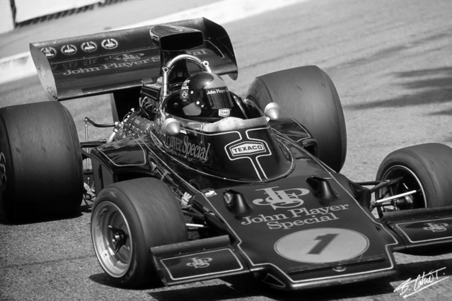 Fittipaldi_1973_Monaco_03-BW_BC.jpg