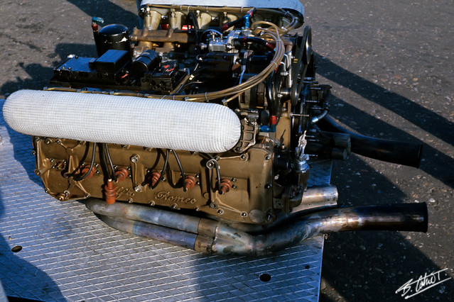 Engine-Alfa_1976_Holland_01_BC.jpg