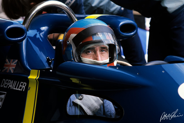 Depailler_1976_Spain_02_PHC.jpg