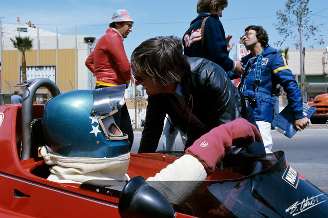 Stuck-Ecclestone_1977_LongBeach_01_BC.jpg