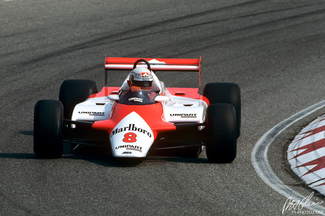 Lauda_1982_Holland_02_PHC.jpg