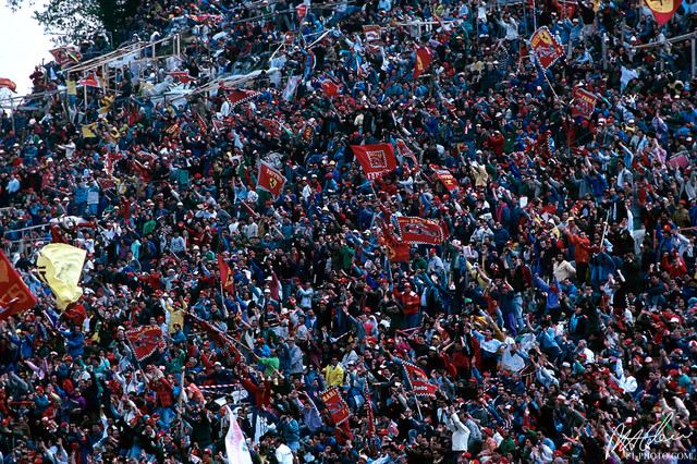 Tifosi_1989_Imola_01_PHC.jpg