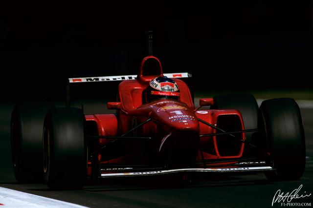 Schumacher_1996_Italy_04_PHC.jpg