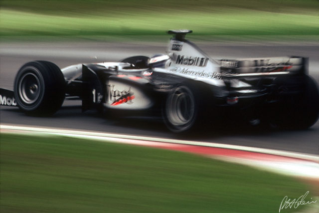 Hakkinen_1999_Malaysia_03_PHC.jpg