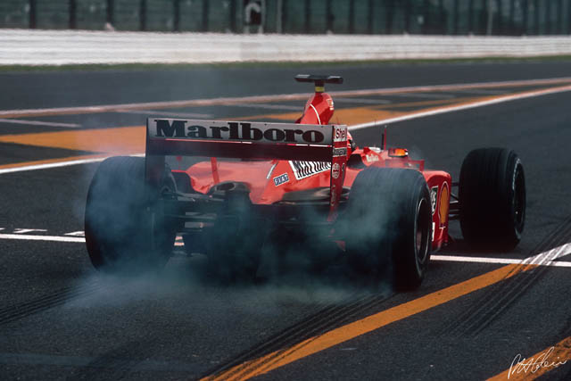 Schumacher_2001_Japan_03_PHC.jpg