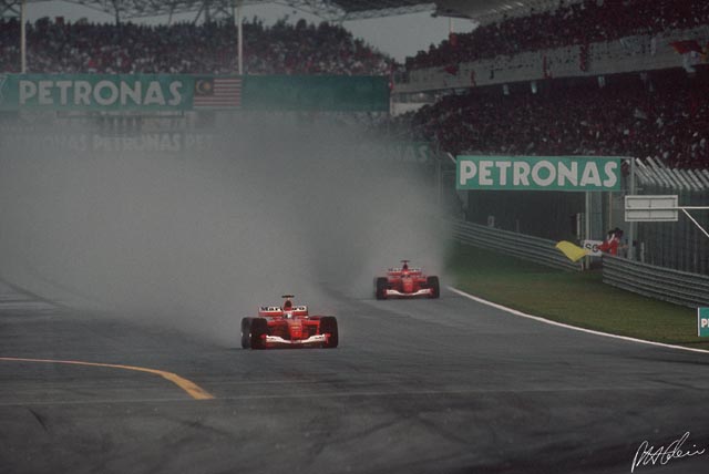 Barrichello_2001_Malaysia_01_PHC.jpg