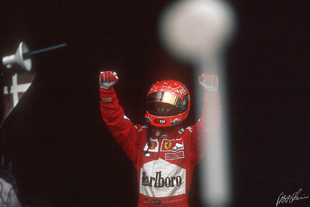 Schumacher_2001_Spain_02_PHC.jpg