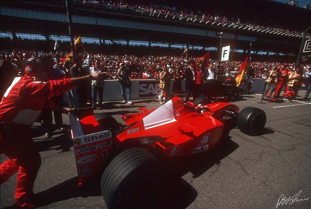 Schumacher_2001_USA_03_PHC.jpg