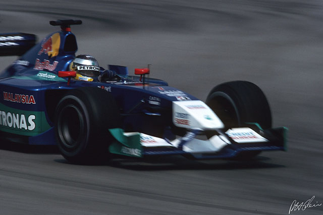 Heidfeld_2002_Malaysia_01_PHC.jpg