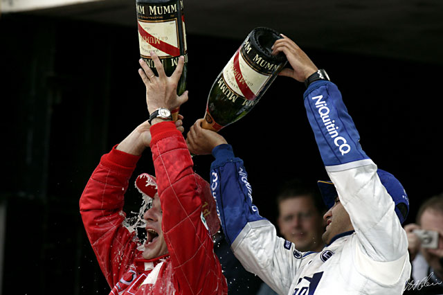 Podium_2003_England_01_PHC.jpg