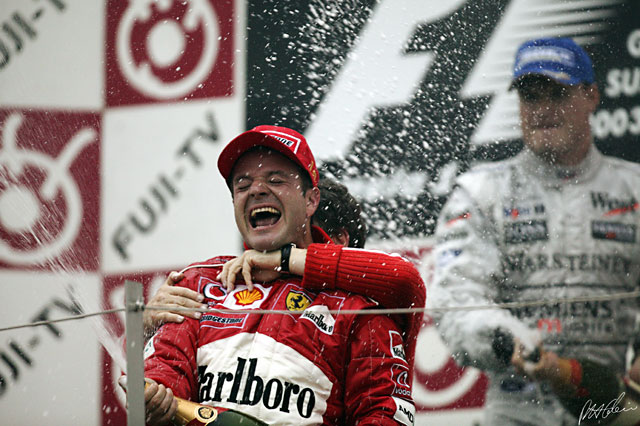 Podium_2003_Japan_01_PHC.jpg