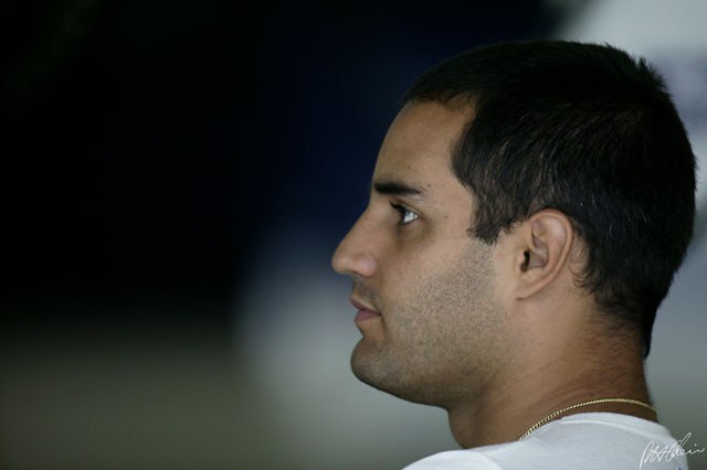 Montoya_2003_Nurburgring_04_PHC.jpg