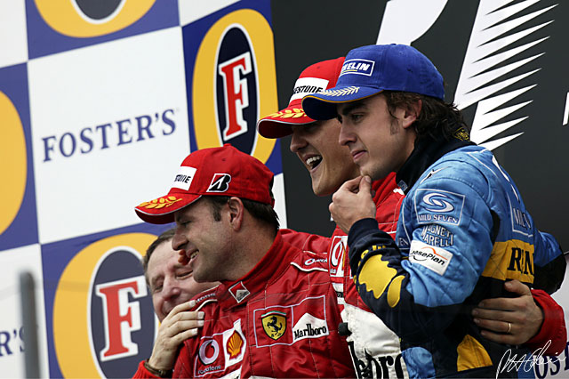 Podium_2004_Australia_02_PHC.jpg