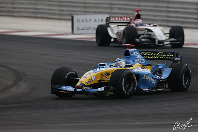 Trulli_2004_Bahrain_07_PHC.jpg