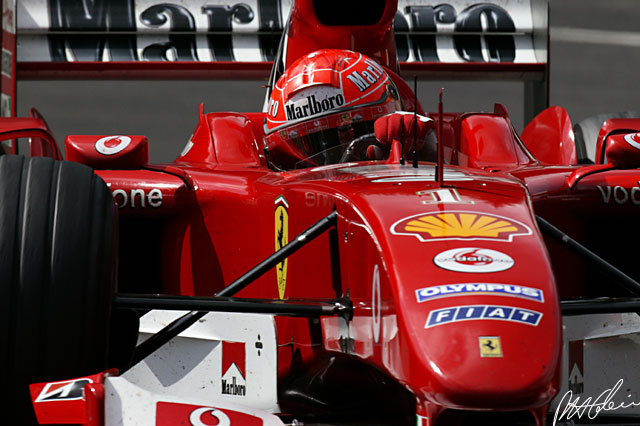 Schumacher_2004_Belgium_05_PHC.jpg