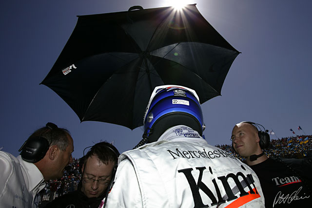 Raikkonen_2004_France_02_PHC.jpg