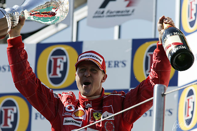 Schumacher_2004_Imola_08.jpg