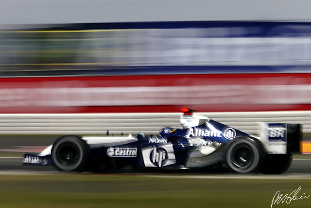 Montoya_2004_Nurburgring_04_PHC.jpg