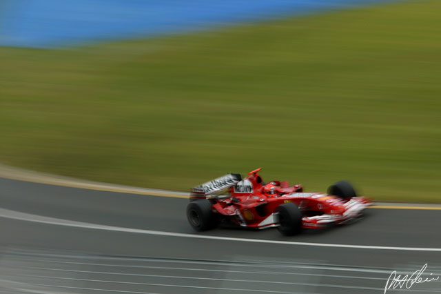 Schumacher_2005_Australia_03_PHC.jpg