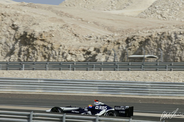 Webber_2005_Bahrain_01_PHC.jpg