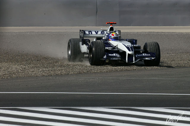 Webber_2005_Bahrain_03_PHC.jpg