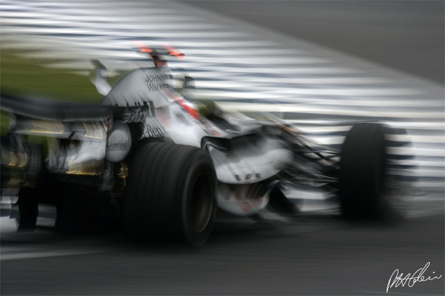 Raikkonen_2005_Brazil_06_PHC.jpg