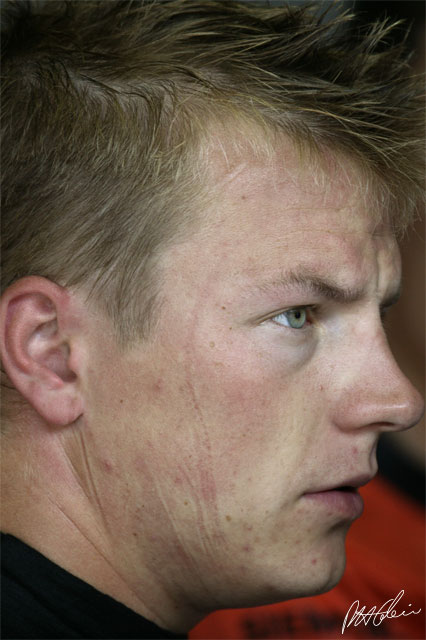 Raikkonen_2005_Italy_02_PHC.jpg