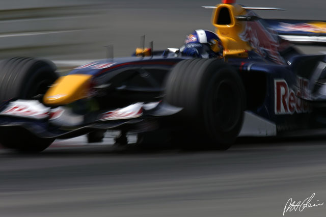 Coulthard_2005_Nurburgring_02_PHC.jpg