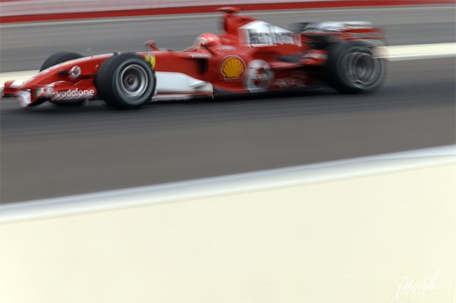 Schumacher_2006_Bahrain_03_PHC.jpg