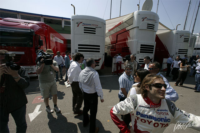 Trulli_2006_Imola_01_PHC.jpg