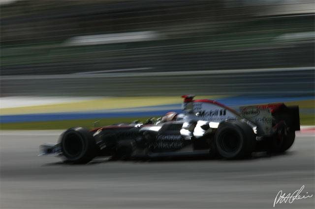 Raikkonen_2006_Malaysia_02_PHC.jpg