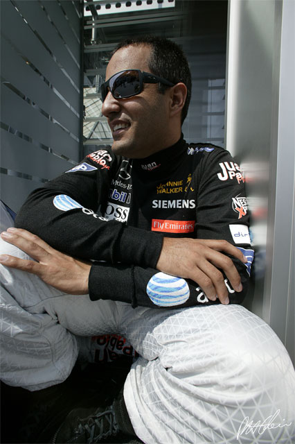 Montoya_2006_Nurburgring_03_PHC.jpg