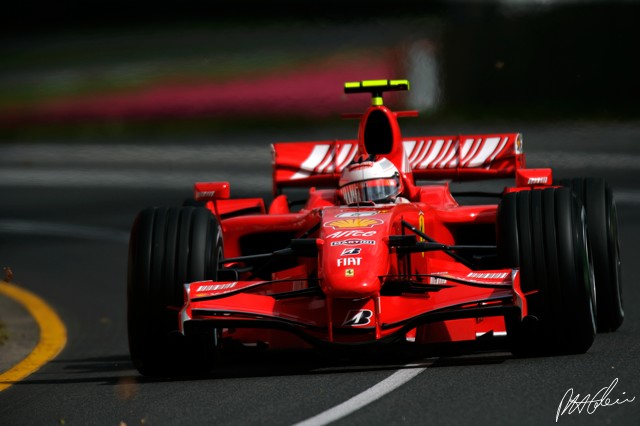 Raikkonen_2007_Australia_05_PHC.jpg