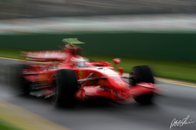 Raikkonen_2007_Australia_11_PHC.jpg