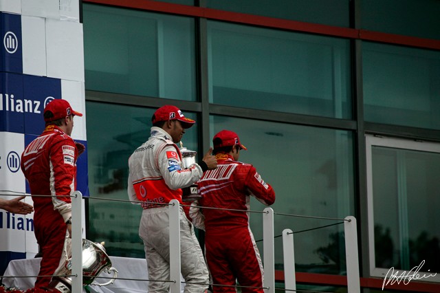 Podium_2007_France_02_PHC.jpg