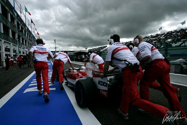 Trulli_2007_France_02_PHC.jpg