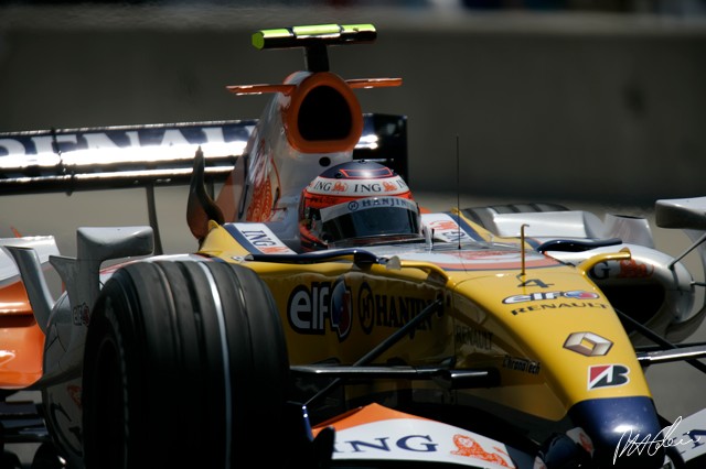 Kovalainen_2007_USA_02_PHC.jpg