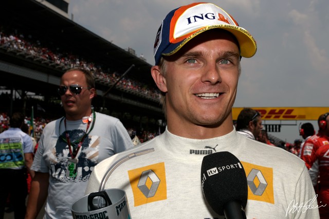 Kovalainen_2007_USA_03_PHC.jpg