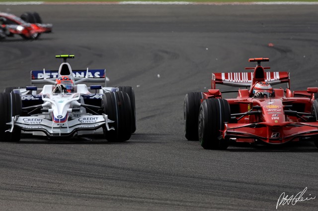 Raikkonen-Kub_2008_Bahrain_01_PHC.jpg