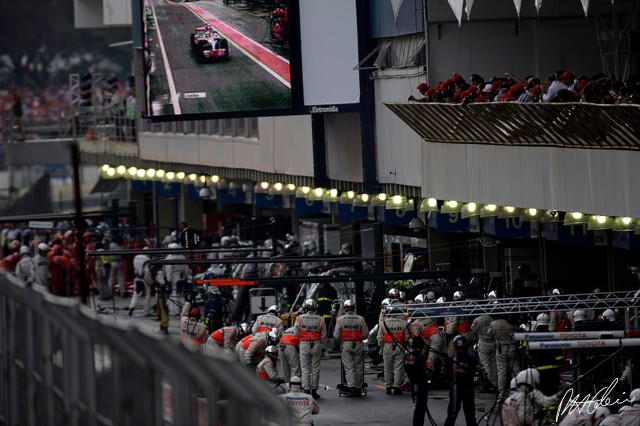 Pitstop_2008_Brazil_01_PHC.jpg